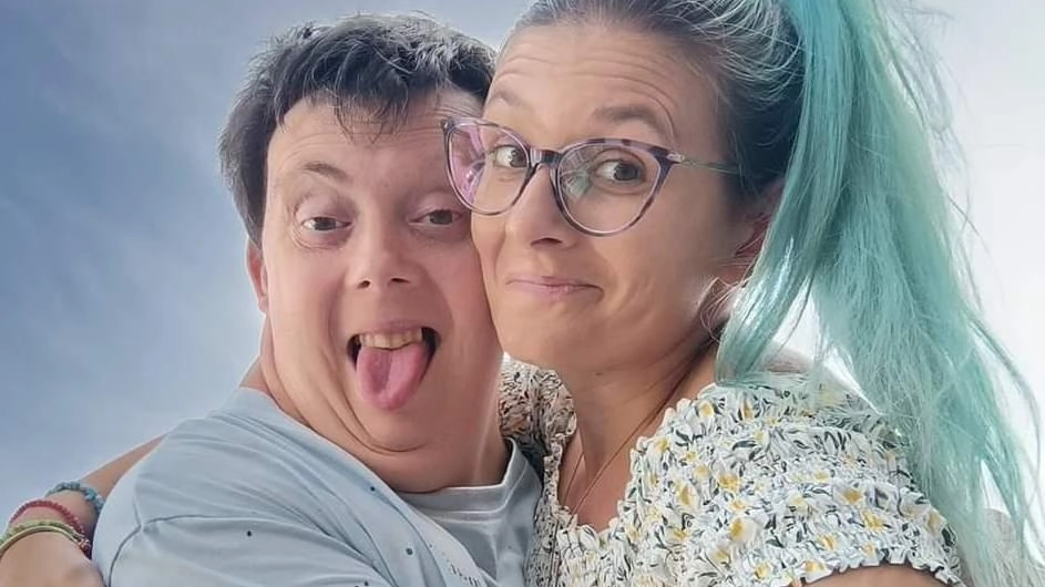 Sergio e Giulia Batistoni sono legati anche dalla passione per la pittura Sergio e Giulia Batistoni sono legati anche dalla passione per la pittura