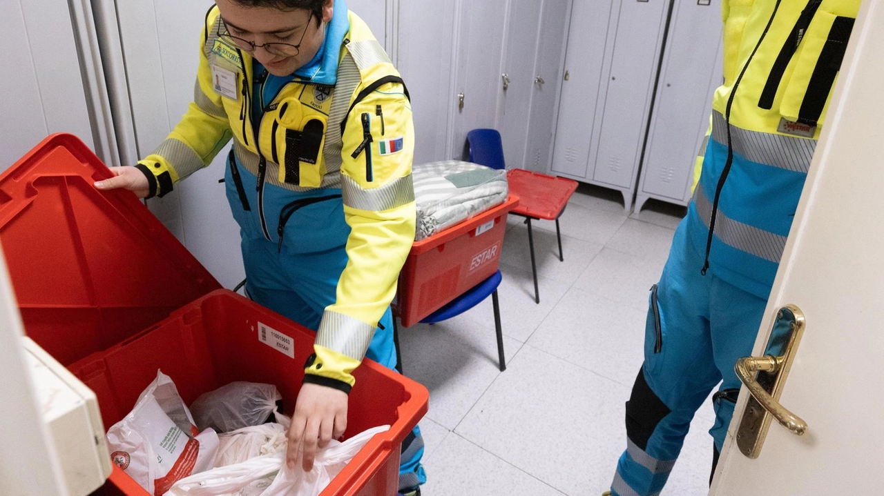 Nuovo corso gratuito per soccorritori organizzato dalla Misericordia di Borgo a Mozzano. Due moduli: base regionale e avanzato BLSD. Lezioni due sere a settimana. Contattare per info e iscrizioni. Nuovo corso gratuito per soccorritori organizzato dalla Misericordia di Borgo a Mozzano. Due moduli: base regionale e avanzato BLSD. Lezioni due sere a settimana. Contattare per info e iscrizioni.