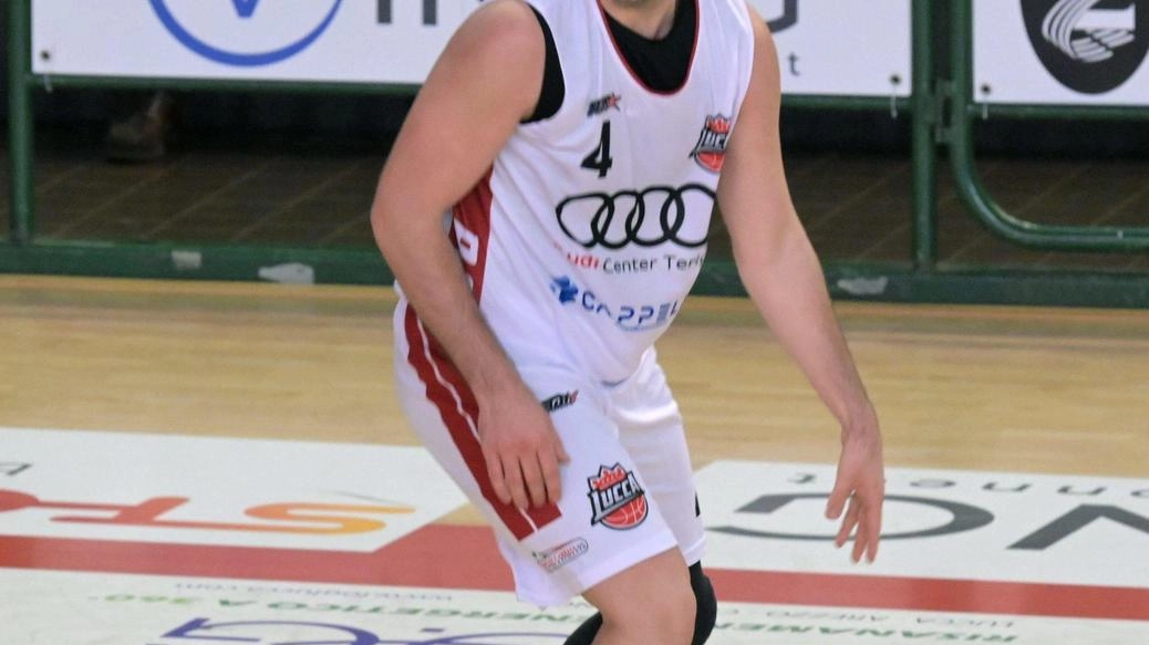 Basketball Club Lucca sconfitto da College Borgomanero, ma speranze play-off intatte