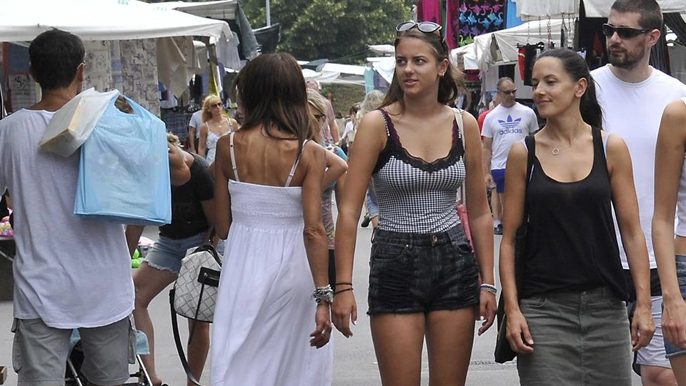 SANTA CROCE "Il ritorno in centro storico è l’unica soluzione per salvare il mercato di Santa Croce, questo è ciò che...