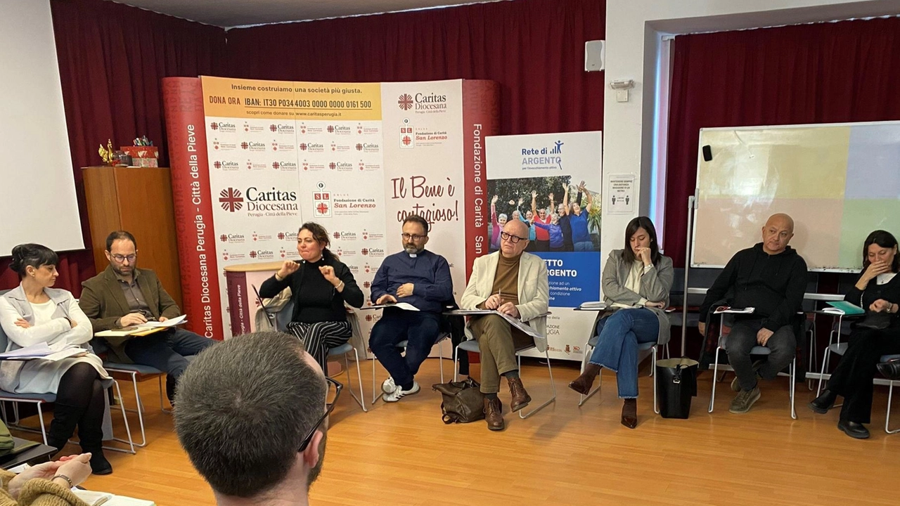 “Rete d’argento“, il progetto per l’invecchiamento attivo degli anziani over 65, promosso dalla Caritas, sta facendo passi avanti, grazie al... “Rete d’argento“, il progetto per l’invecchiamento attivo degli anziani over 65, promosso dalla Caritas, sta facendo passi avanti, grazie al...