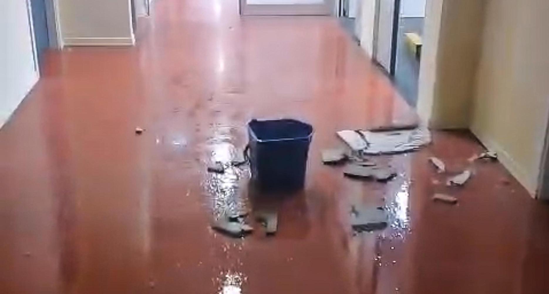 Studentato Fermi allagato: "Stabile sicuro e a norma"