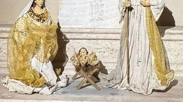 Essenziale quanto significativo il presepe allestito nella chiesa parrocchiale di San Biagio Vescovo e Martire di Campiglia d’Orcia, da un... Essenziale quanto significativo il presepe allestito nella chiesa parrocchiale di San Biagio Vescovo e Martire di Campiglia d’Orcia, da un...