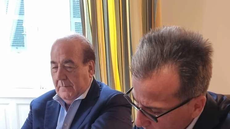 Ieri a Genova la chiusura dell’accordo sul subaffidamento del 30% delle linee Ieri a Genova la chiusura dell’accordo sul subaffidamento del 30% delle linee