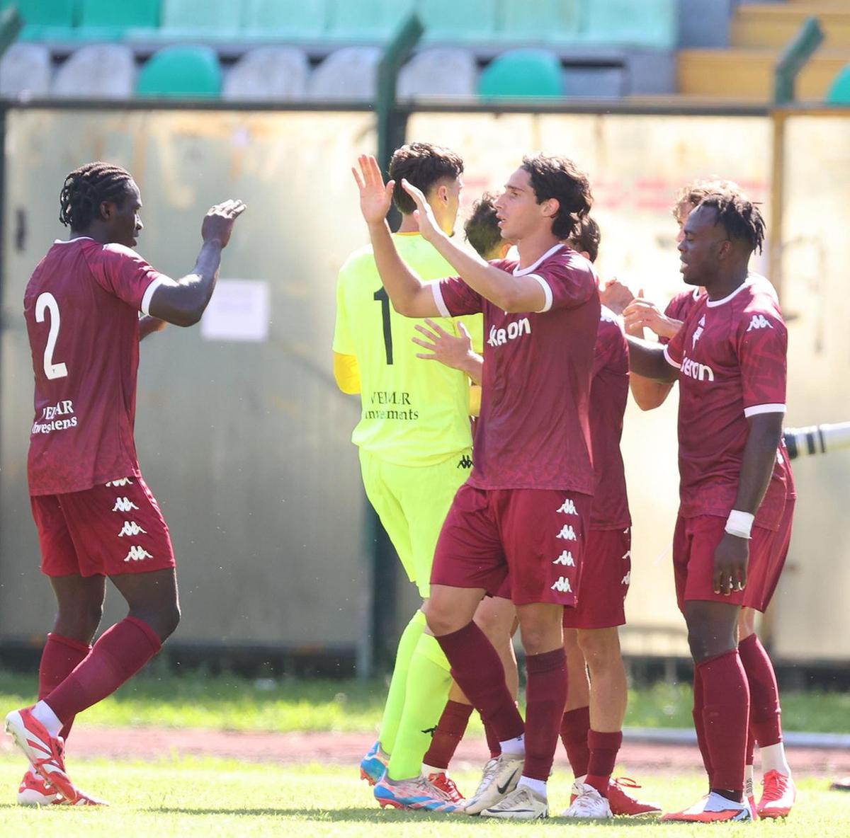 tau esordio col botto blitz vittorioso a siena