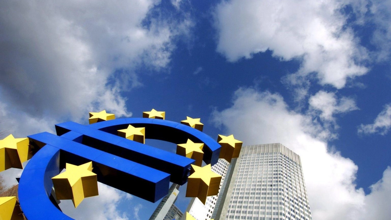 Scende 0,8 punti percentuali, resta ben al di sotto della media
