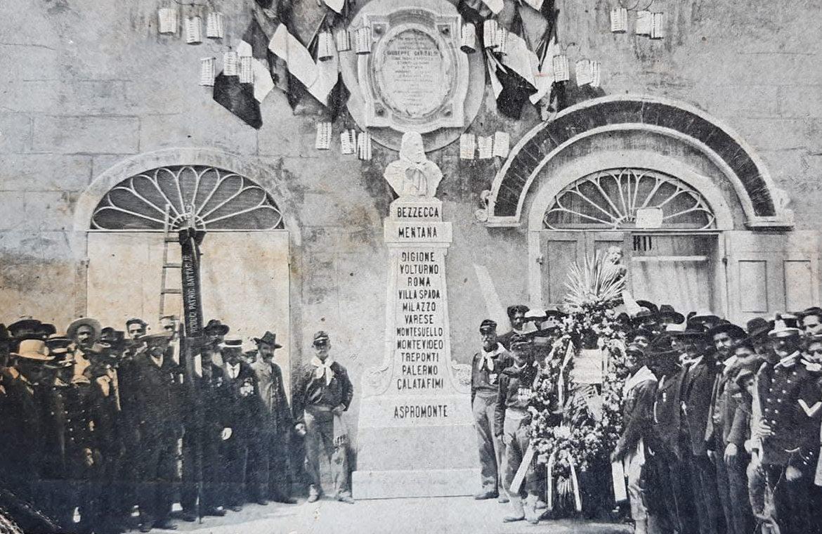 https://www.lanazione.it/image-service/view/acePublic/alias/contentid/MTZiZWE1MTktOGIzZC00/0/il-passaggio-di-garibaldi-liberiamo-la-targa.jpeg?f=1.91:1&w=1200