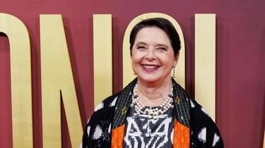 Torna domani al Garibaldi il cineforum del mercoledì. Dalle re 20.30 sul grande schermo Conclave di Edward Berger. Tratto dall’omonimo... Torna domani al Garibaldi il cineforum del mercoledì. Dalle re 20.30 sul grande schermo Conclave di Edward Berger. Tratto dall’omonimo...
