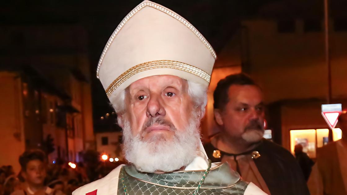 san zanobi pronta la festa tra messa corteo e arcieri