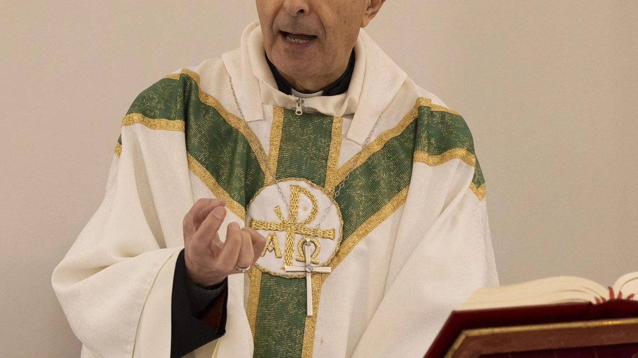 La basilica di San Piero a Grado è stata danneggiata da un fulmine, con un trave parzialmente carbonizzato. Saranno necessarie valutazioni tecniche per determinare i danni e le azioni da intraprendere, con la chiesa chiusa al pubblico fino a quando non saranno garantite la sicurezza e la riparazione necessaria. La basilica di San Piero a Grado è stata danneggiata da un fulmine, con un trave parzialmente carbonizzato. Saranno necessarie valutazioni tecniche per determinare i danni e le azioni da intraprendere, con la chiesa chiusa al pubblico fino a quando non saranno garantite la sicurezza e la riparazione necessaria.