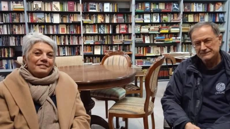 La consigliera comunale Francesca Nobili e il professor Carmine Mezzacappa La consigliera comunale Francesca Nobili e il professor Carmine Mezzacappa
