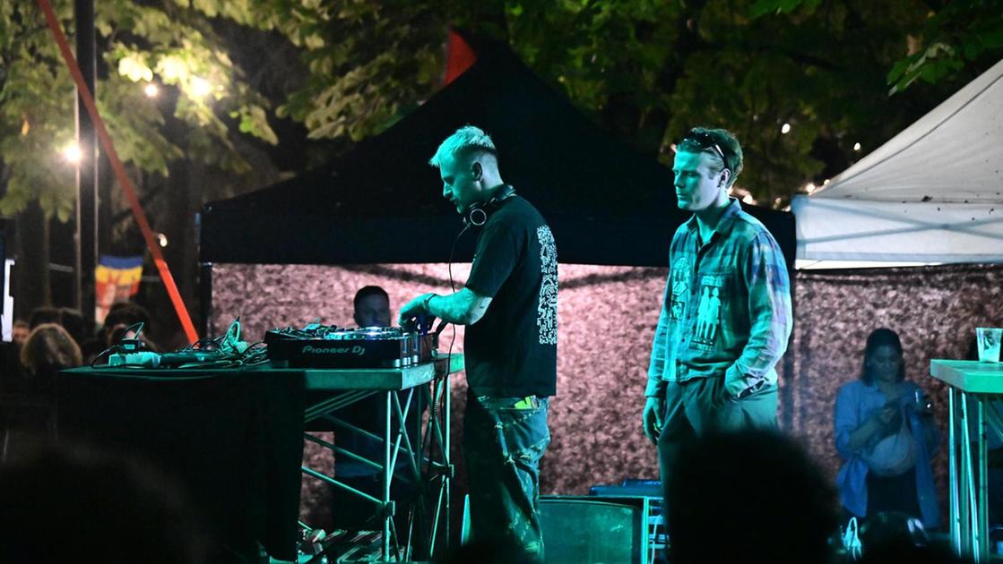 Notte bianca e il Borgo che balla. Fra autentiche star e debuttanti Dj. Dalla musica latina all'elettronica