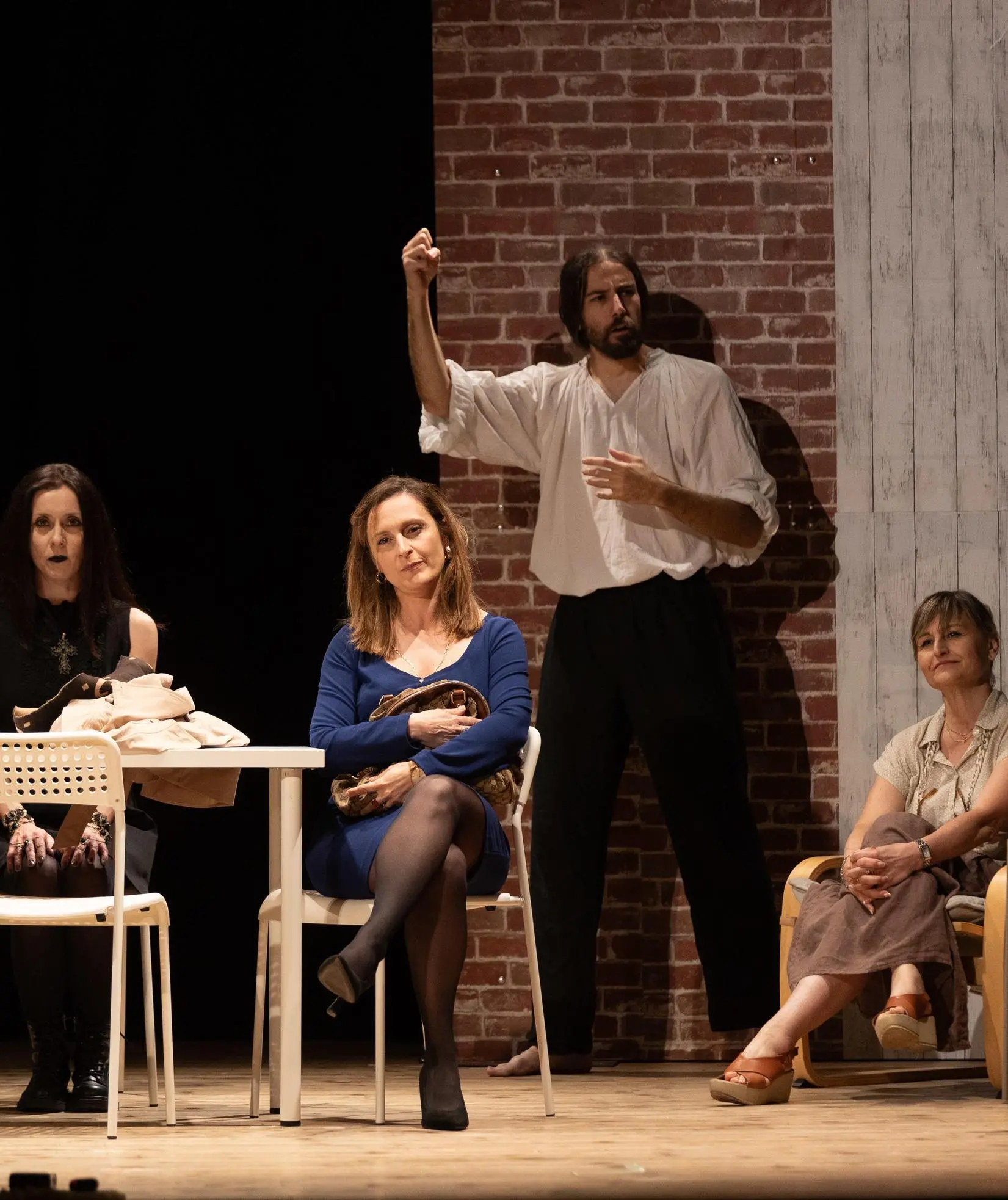 Il Gran premio di teatro amatoriale sul palco del “Nieri“ di Ponte a Moriano