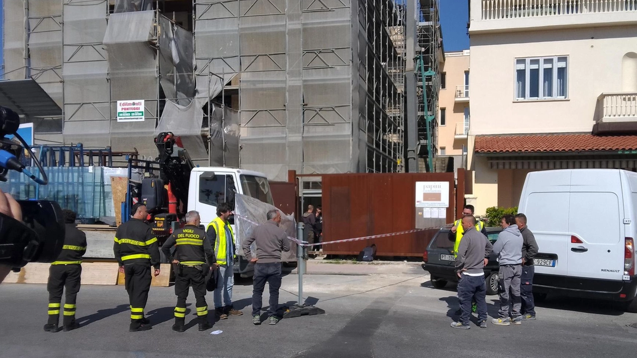 L’incidente mortale è avvenuto lunedì sul viale Pistelli a Lido