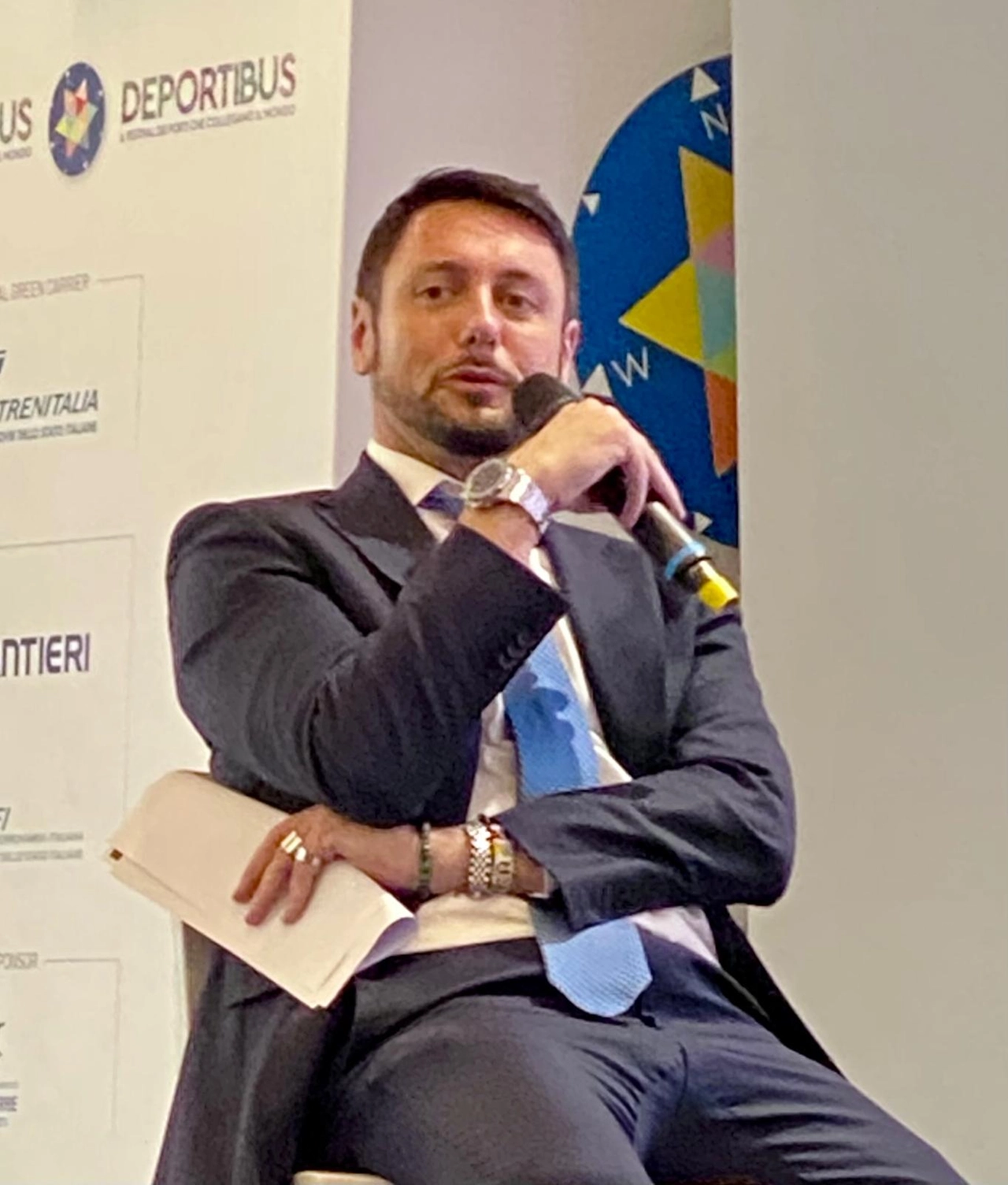 immagine di sfondo 1