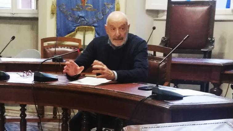 https://www.lanazione.it/image-service/view/acePublic/alias/contentid/MTc3YzhmMGMtYzU5OS00/0/approvato-il-bilancio-2024-via-alle-stabilizzazioni.jpeg?f=16:9&w=1200&h=630
