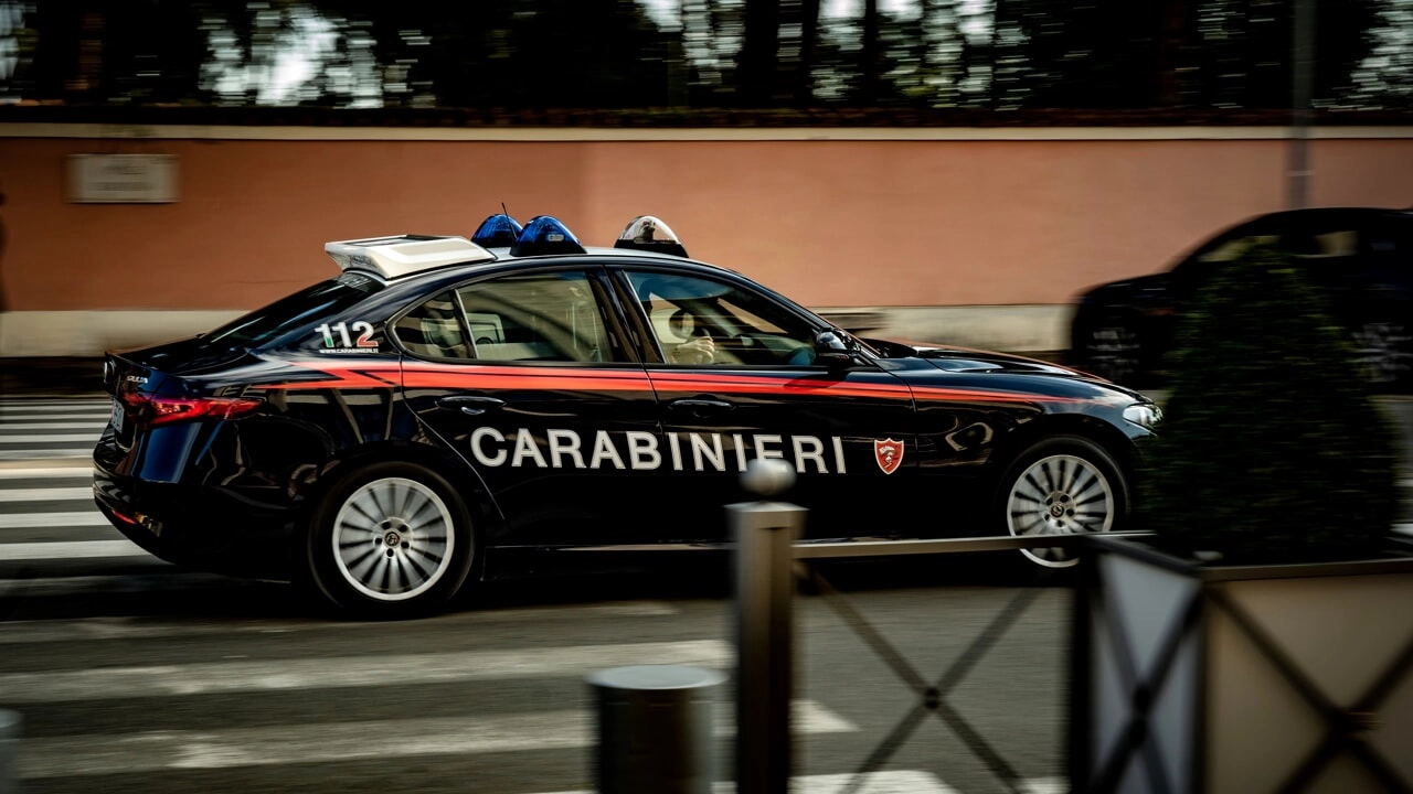 Carabinieri (foto di repertorio) Carabinieri (foto di repertorio)
