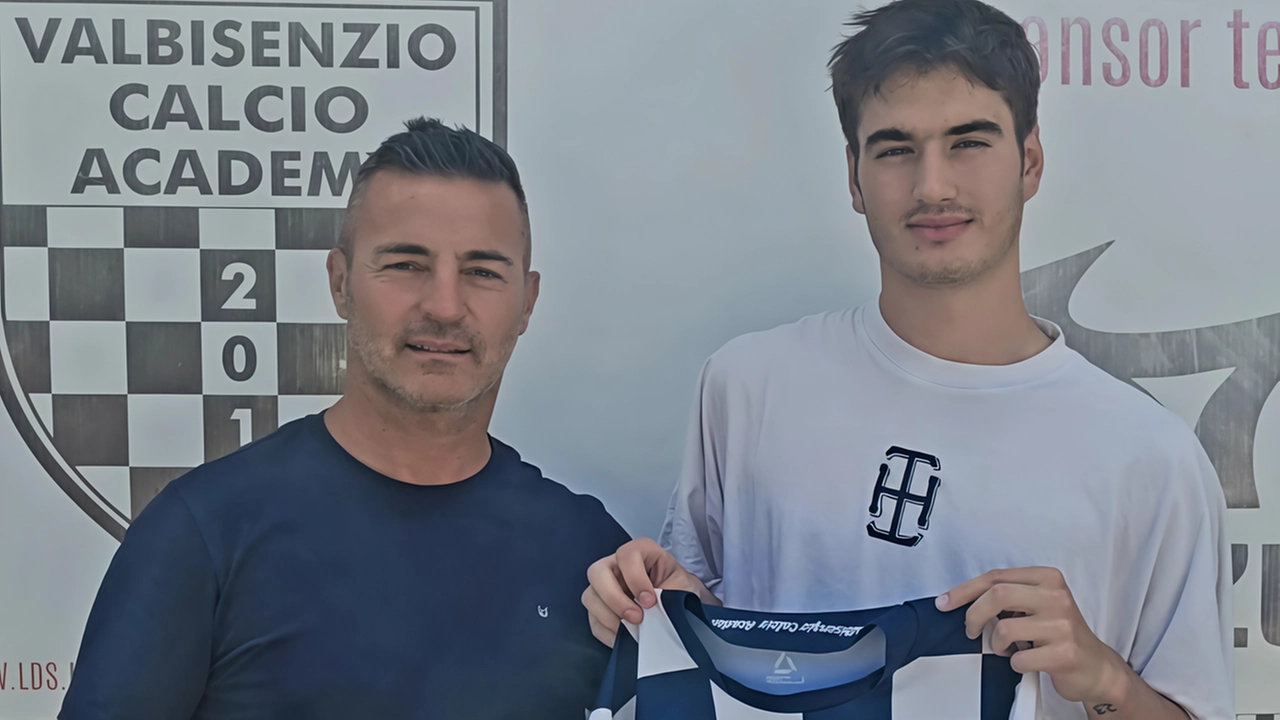 L’ex tecnico del Prato ufficialmente confermato sulla panchina del CF. In Seconda categoria Carku è un nuovo giocatore de La Querce. L’ex tecnico del Prato ufficialmente confermato sulla panchina del CF. In Seconda categoria Carku è un nuovo giocatore de La Querce.
