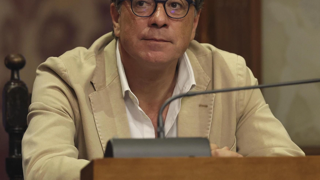 L’assessore ai Lavori pubblici, Massimo Bianchini, ha proposto l’acquisizione a San Miniato di 18 alloggi da destinare all’edilizia agevolata L’assessore ai Lavori pubblici, Massimo Bianchini, ha proposto l’acquisizione a San Miniato di 18 alloggi da destinare all’edilizia agevolata