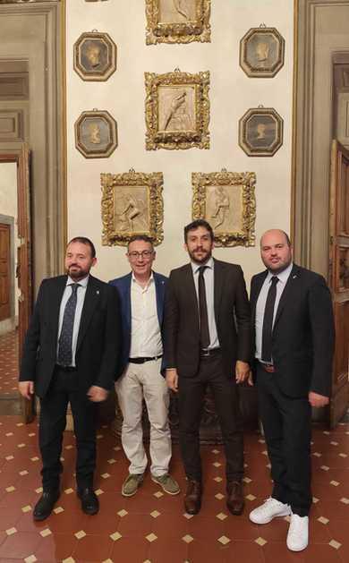 https://www.lanazione.it/image-service/view/acePublic/alias/contentid/MTczYWU4ZmUtMzkxMS00/0/la-scelta-dei-consiglieri-metropolitani-di-minoranza.jpeg?f=1.91:1&w=1200