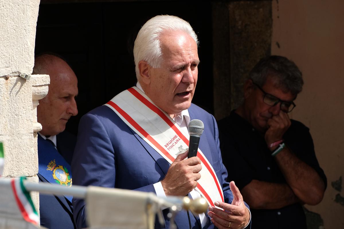 Elezioni regionali, Giani difende l’alleanza con il M5s: “Calenda? Cerca solo visibilità” Elezioni regionali, Giani difende l’alleanza con il M5s: “Calenda? Cerca solo visibilità”