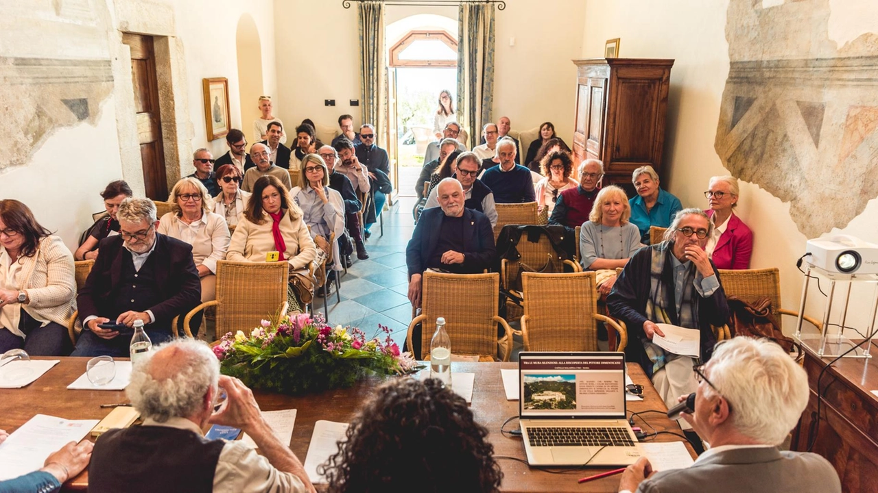 Intensa giornata studi nel Convento la Perla oggi struttura ricettiva. E’ il figlio dell’autore di decorazioni a Carrara e nel castello Malaspina. Bertocchi: "Svelato un gioiello che sarà apprezzato dalla comunità". . Intensa giornata studi nel Convento la Perla oggi struttura ricettiva. E’ il figlio dell’autore di decorazioni a Carrara e nel castello Malaspina. Bertocchi: "Svelato un gioiello che sarà apprezzato dalla comunità". .