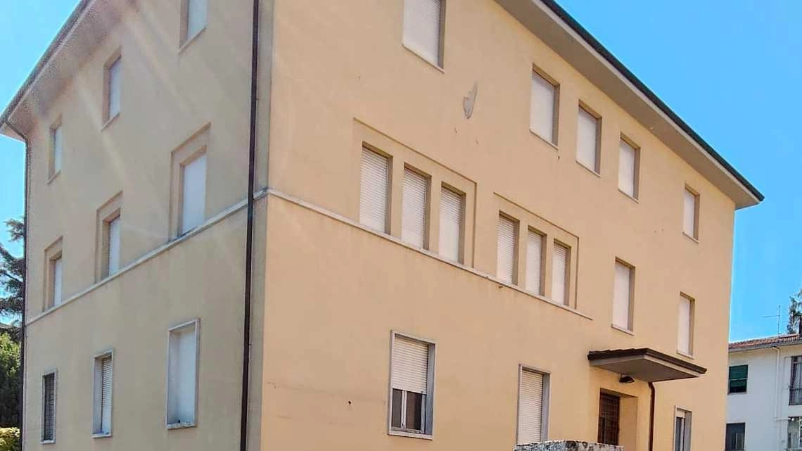 L’ex Clinica Pelliccioli a Bastia è al centro di un progetto di fattibilità tecnico economica per la sua ‘rigenerazione’ dal costo previsto di 4milioni 515mila. euro L’ex Clinica Pelliccioli a Bastia è al centro di un progetto di fattibilità tecnico economica per la sua ‘rigenerazione’ dal costo previsto di 4milioni 515mila. euro