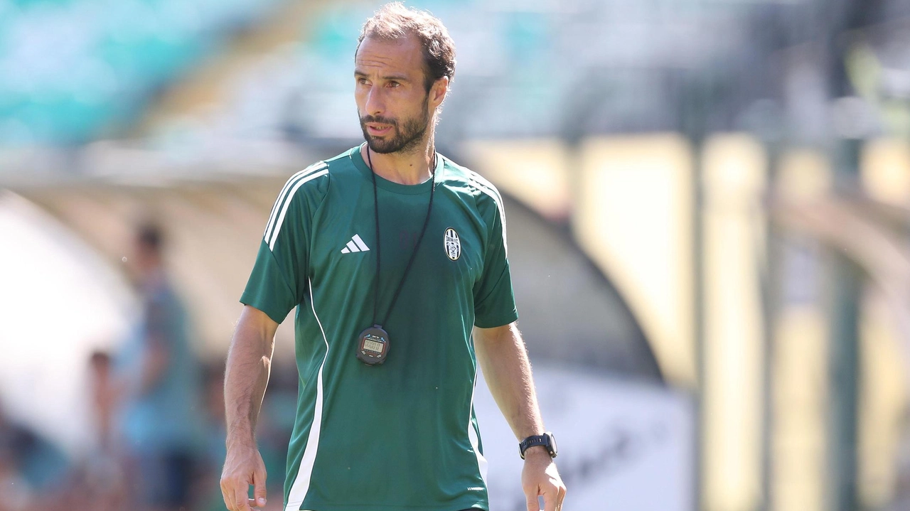 Mister Tommaso Bellazzini domenica sarà in tribuna per squalifica