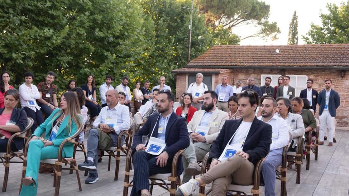 Cna Pisa vola con “Eat to meet”: tutto esaurito per il format dei giovani imprenditori Cna Pisa vola con “Eat to meet”: tutto esaurito per il format dei giovani imprenditori