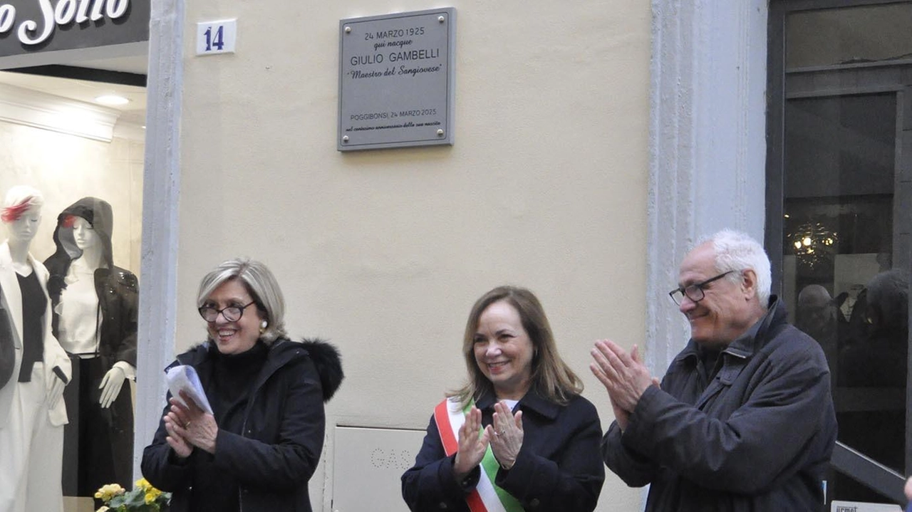 Primo atto ieri pomeriggio a Poggibonsi nel cartellone delle celebrazioni in ricordo di Giulio Gambelli, personalità locale conosciuta nel mondo...