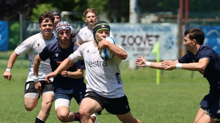 Dopo il titolo regionale ottenuto nelle scorse settimane, i Cavalieri dell’U18 regionale si sono laureati vice-campioni dell’area tecnica Toscana –... Dopo il titolo regionale ottenuto nelle scorse settimane, i Cavalieri dell’U18 regionale si sono laureati vice-campioni dell’area tecnica Toscana –...