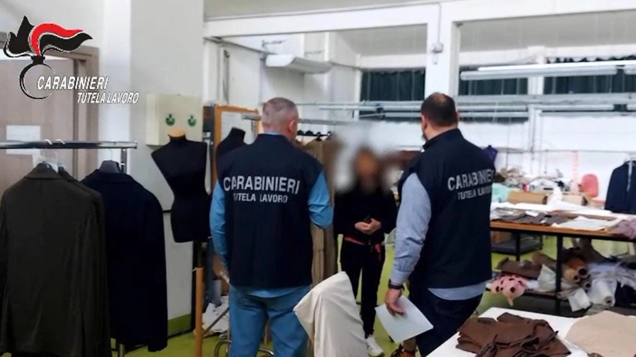 Pm,esternata produzione a società che hanno sfruttato lavoratori Pm,esternata produzione a società che hanno sfruttato lavoratori