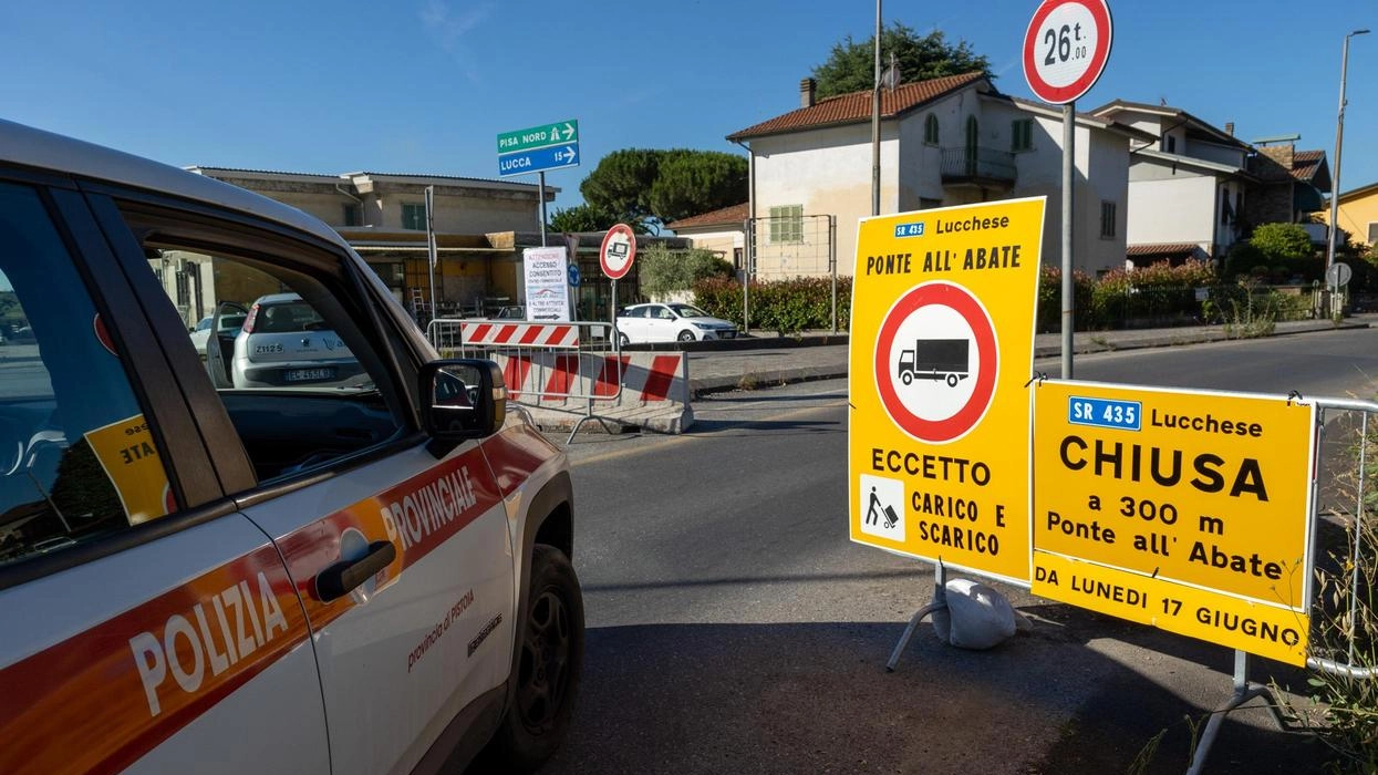 Sulla questione dei tempi e dei costi lievitati nel cantiere interviene anche Marco Barzanti segretario regionale del Partito Comunista Italiano Sulla questione dei tempi e dei costi lievitati nel cantiere interviene anche Marco Barzanti segretario regionale del Partito Comunista Italiano