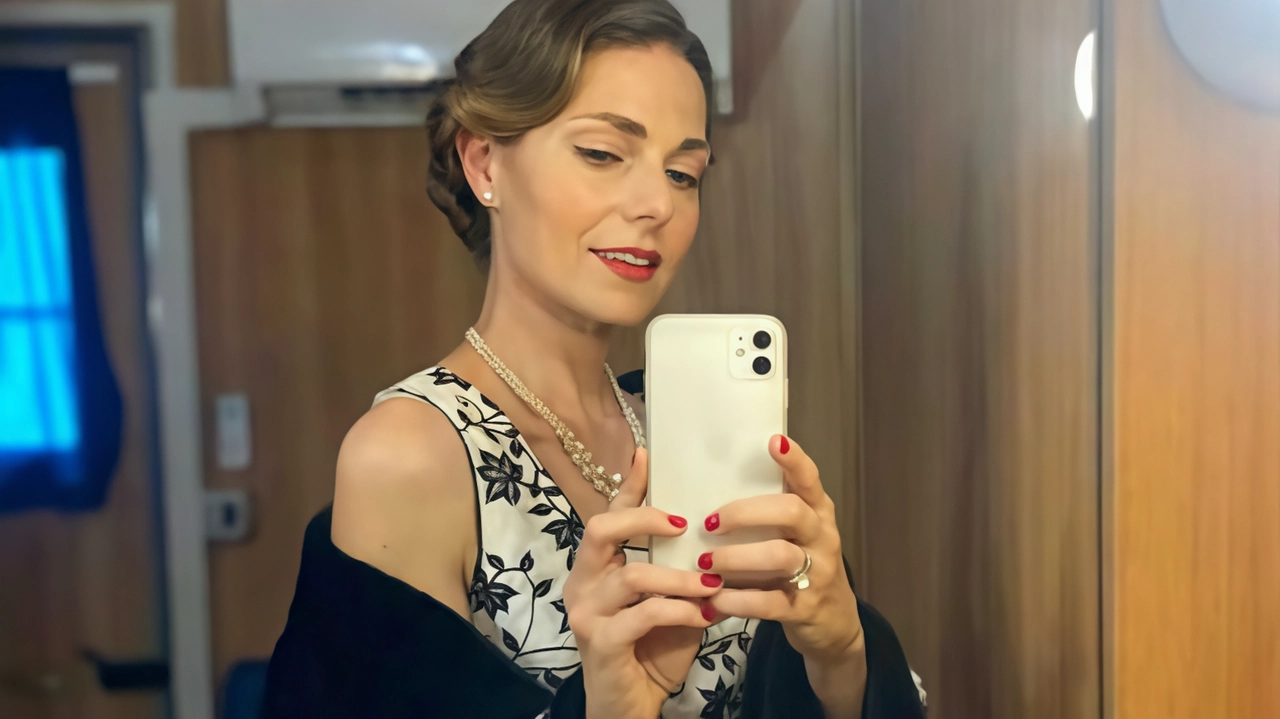 Giulia Lippi, in una pausa delle riprese, nei panni di Ingrid Bergman
