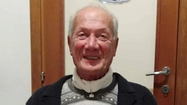 San Giovanni piange la scomparsa del dottor Stelvio Innocenti, immunologo e presidente del Concerto Comunale. Un omaggio alla sua figura e al suo contributo alla musica locale. San Giovanni piange la scomparsa del dottor Stelvio Innocenti, immunologo e presidente del Concerto Comunale. Un omaggio alla sua figura e al suo contributo alla musica locale.