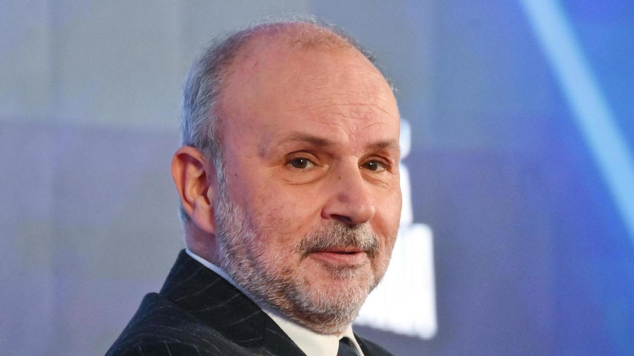Il Ministro della Salute Schillaci sottolinea l'importanza della prevenzione come investimento per ridurre i costi sanitari. Il Ministro della Salute Schillaci sottolinea l'importanza della prevenzione come investimento per ridurre i costi sanitari.