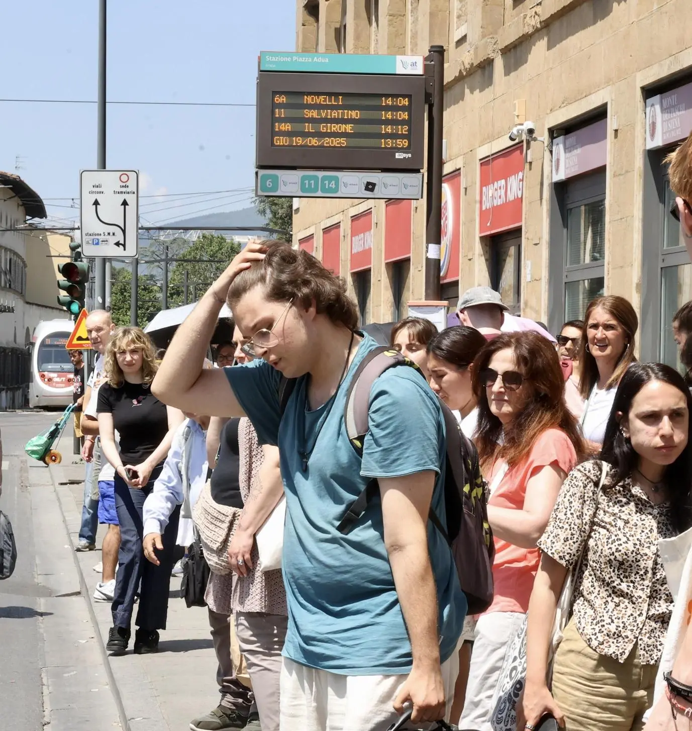 Autisti bus all’attacco: "Tram, troppi lavori. E Ztl satura di veicoli"
