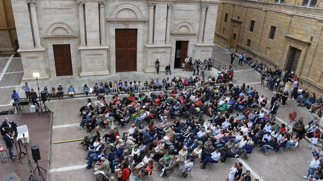 Benché sia da tempo nel mirino della critica, soprattutto per l’omologazione degli stili espressivi e dei contenuti, non si può...