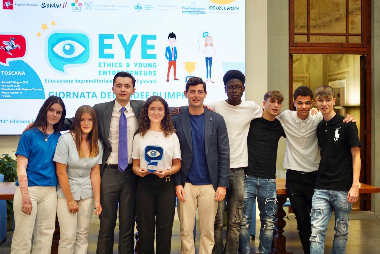 Studenti imprenditori inventano l’app per recensire le scuole. E vincono un premio Studenti imprenditori inventano l’app per recensire le scuole. E vincono un premio