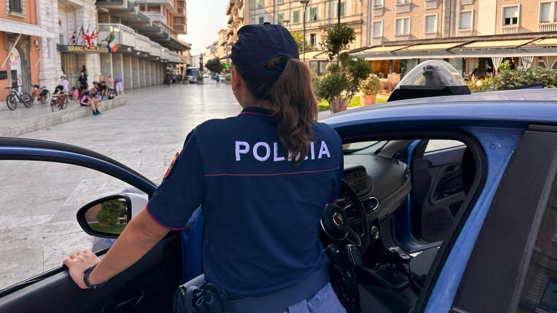 Portafoglio ’sfilato’ dallo zaino. Preso l’autore del furto in centro Portafoglio ’sfilato’ dallo zaino. Preso l’autore del furto in centro