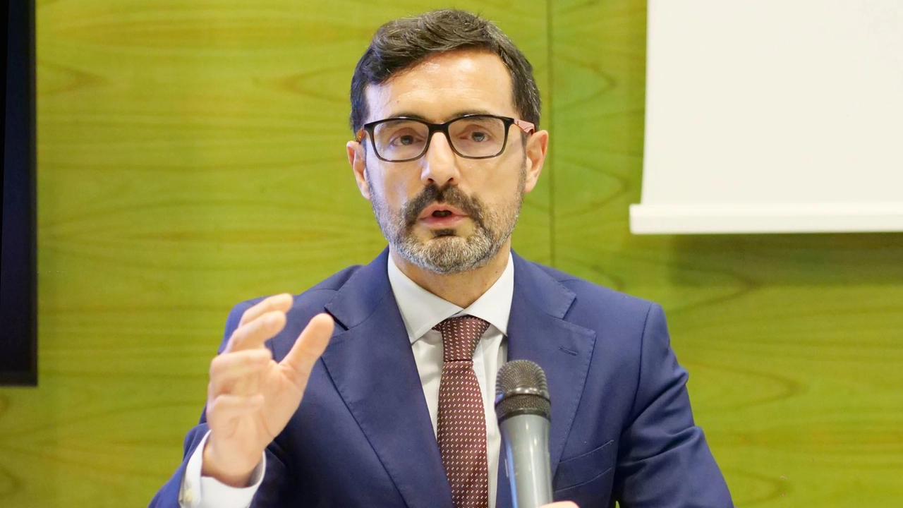 I nomi del direttore generale Torre per l’assemblea: Ognibene e Cardelli . Palumbo dal 16 marzo alla Chirurgia d’accettazione e urgenza a Montepulciano . I nomi del direttore generale Torre per l’assemblea: Ognibene e Cardelli . Palumbo dal 16 marzo alla Chirurgia d’accettazione e urgenza a Montepulciano .