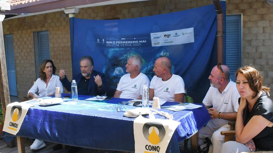 Allarme inquinamento Foci da ’bollino rosso’. Sono Carrione, Lavello, Brugiano e Versilia Allarme inquinamento Foci da ’bollino rosso’. Sono Carrione, Lavello, Brugiano e Versilia