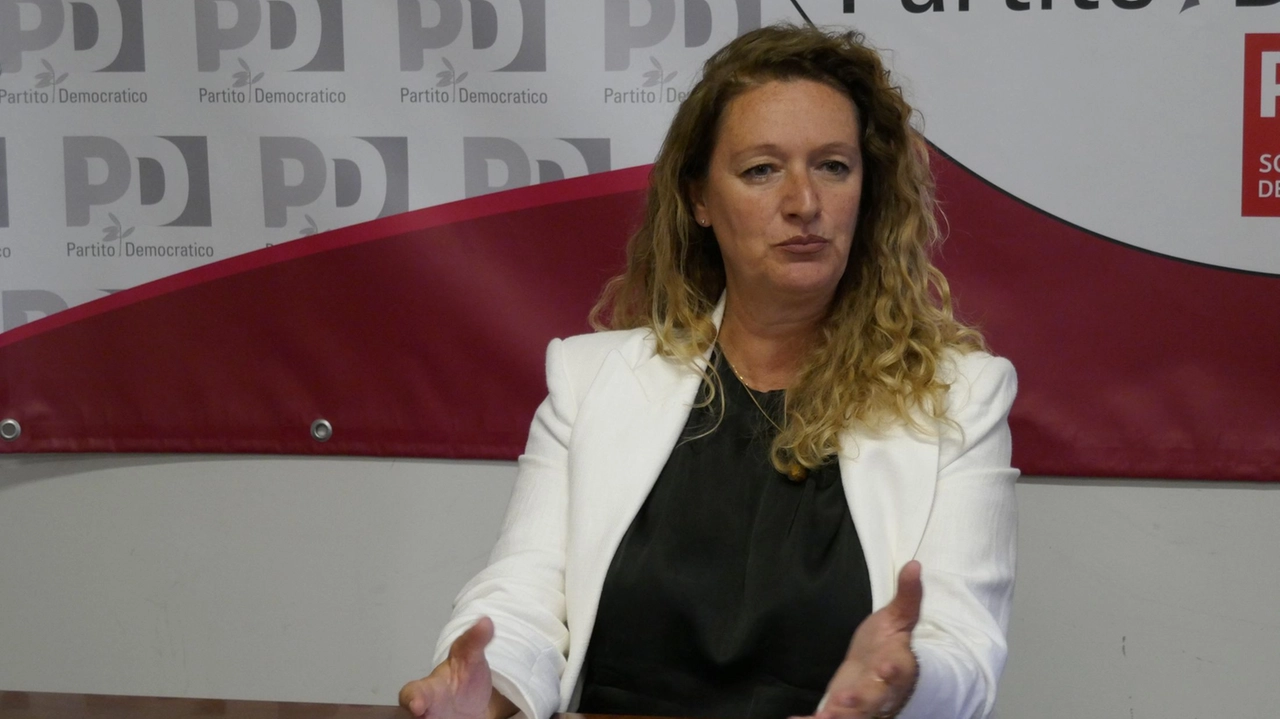 Sindaca indagata per corruzione: spunta il contratto fantasma quando era in Regione