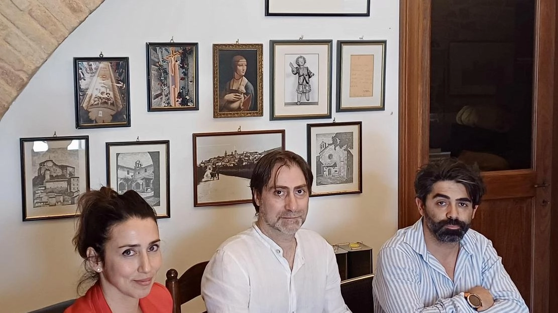 SPELLO L’opposizione chiede "trasparenza e correttezza" e per protesta abbandona l’aula consiliare. Nel corso della seduta di ieri del... SPELLO L’opposizione chiede "trasparenza e correttezza" e per protesta abbandona l’aula consiliare. Nel corso della seduta di ieri del...