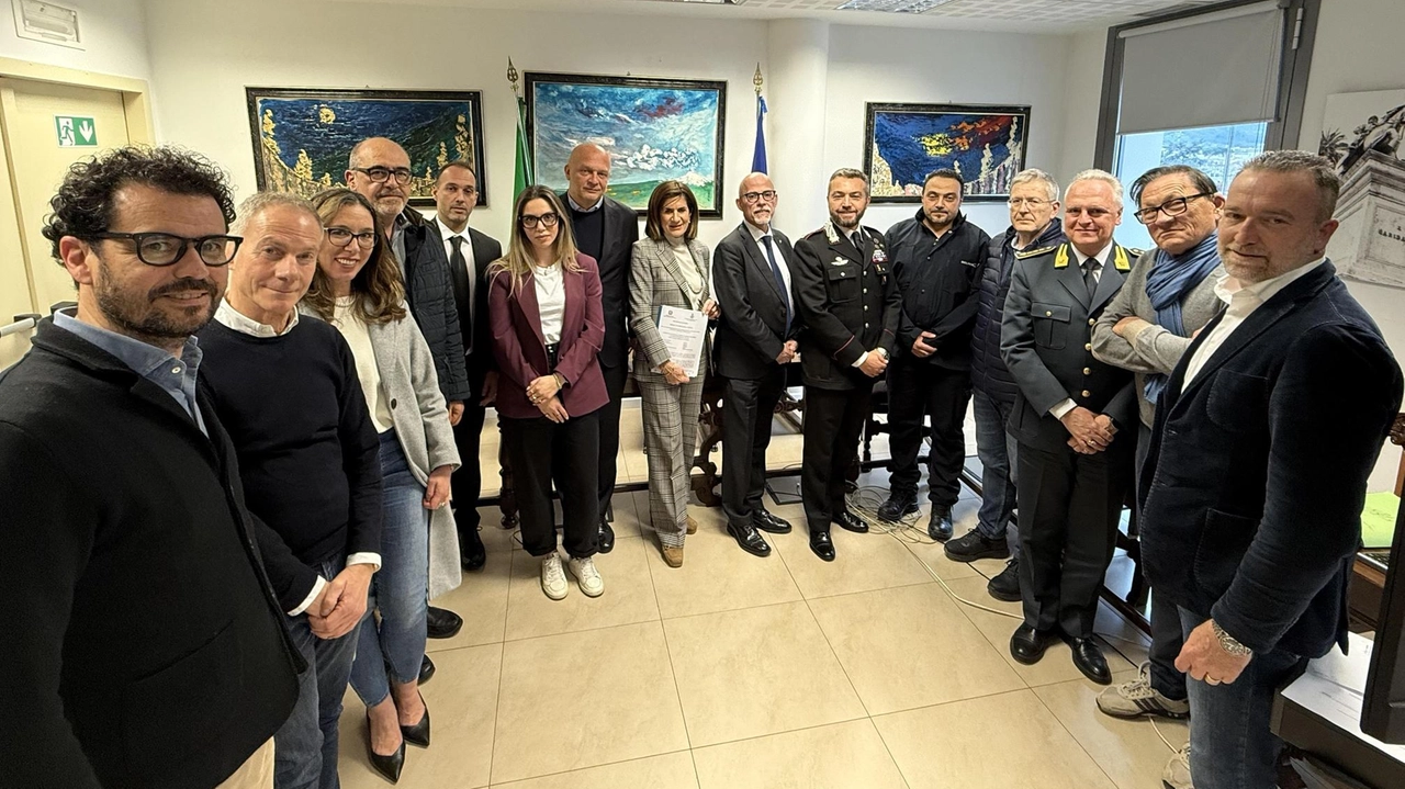 Il vertice in prefettura con il sindaco e i rapresentanti delle forze dell’ordine