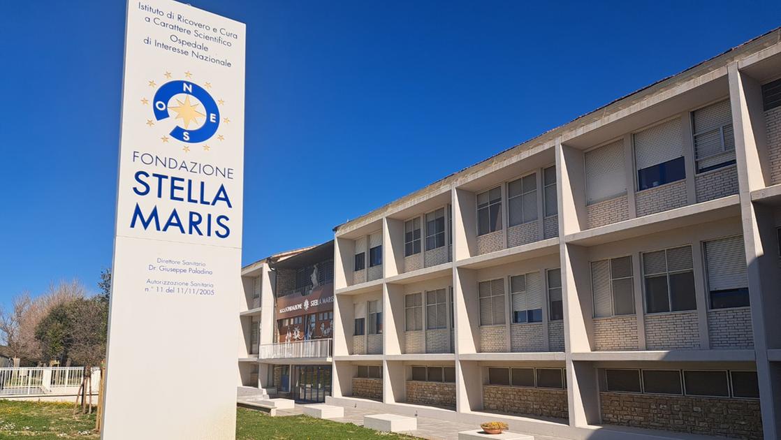 https://www.lanazione.it/image-service/view/acePublic/alias/contentid/MTljYjUxYWQtYjRkOC00/0/l-esterno-dell-irccs-fondazione-stella-maris.jpeg?f=16:9&w=1200&h=630