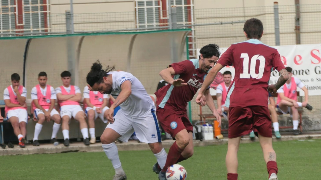 Il Pietrasanta supera il Forte dei Marmi 1-0 nella semifinale playoff di Promozione Toscana, avanzando verso la finale.