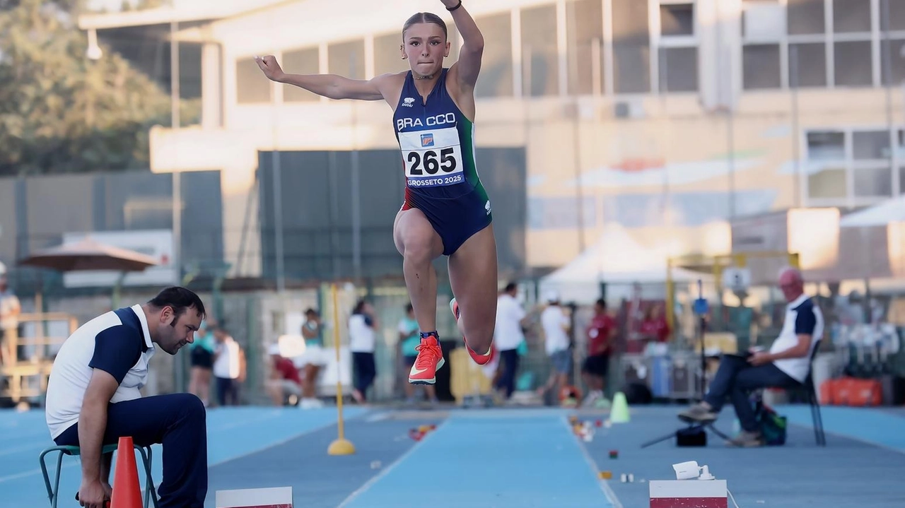 Erika Saraceni in un momento della sua performance allo stadio Zecchini con cui si conferma campionessa juniores Erika Saraceni in un momento della sua performance allo stadio Zecchini con cui si conferma campionessa juniores