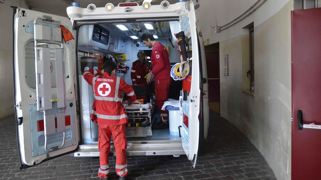 I medici del Pronto soccorso si sono presi cura del ragazzo arrivato al San Donato in gravissime condizioni I medici del Pronto soccorso si sono presi cura del ragazzo arrivato al San Donato in gravissime condizioni