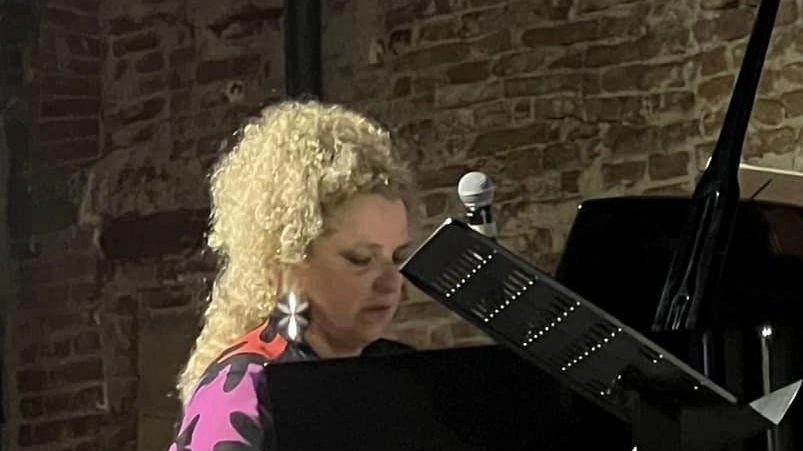 "Sold out" per la seconda serata di Lucca Jazz Donna, nel Chiostro di Santa Caterina. Christianne Nevess (piano, nella foto) e... "Sold out" per la seconda serata di Lucca Jazz Donna, nel Chiostro di Santa Caterina. Christianne Nevess (piano, nella foto) e...